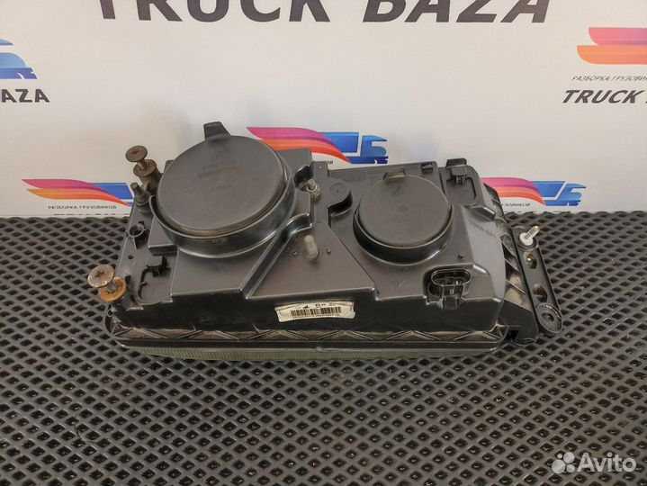 Фара правая Iveco Eurotrakker, Iveco Stralis