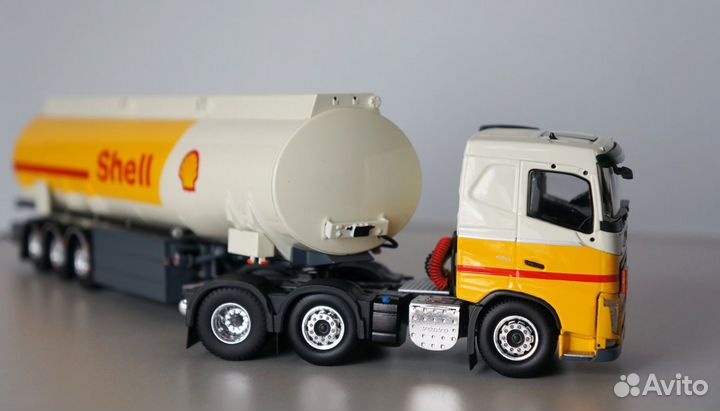 1/50 Volvo бензовоз Shell цистерна Tekno раритет