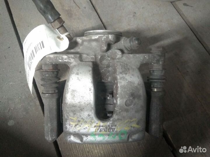 Суппорт задний правый mercedes W176