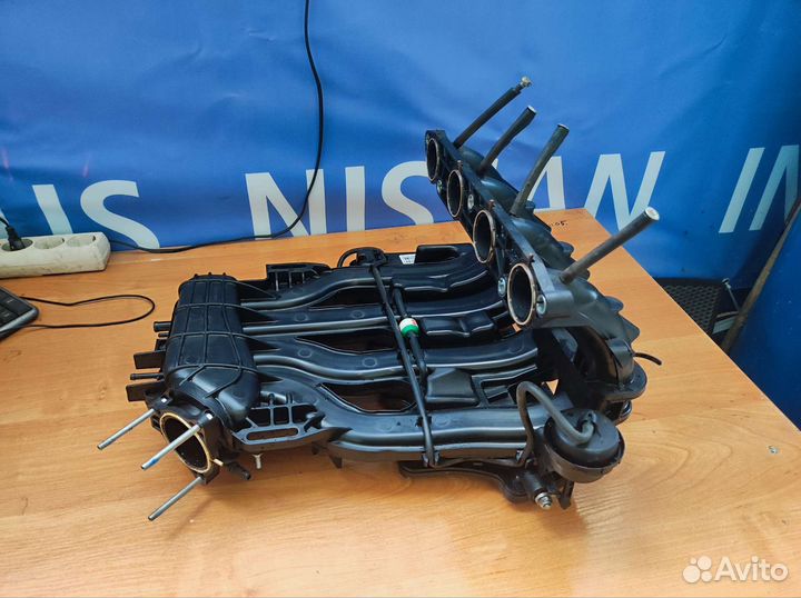 Впускной коллектор Веста 1.6