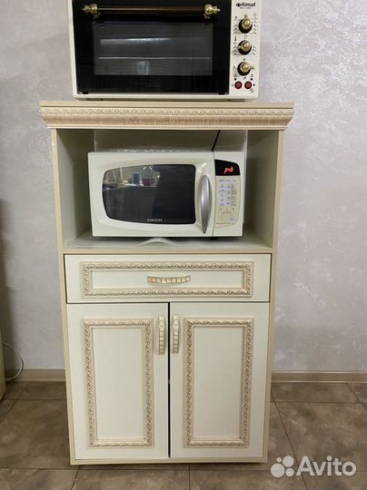 Кухонный шкаф