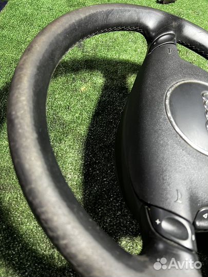 Руль Audi A6 C5 allroad АКПП
