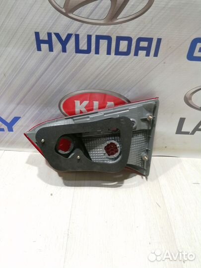 Фонарь задний Kia RIO 3 Лев