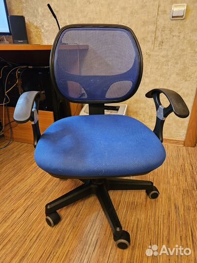 Компьютерное кресло