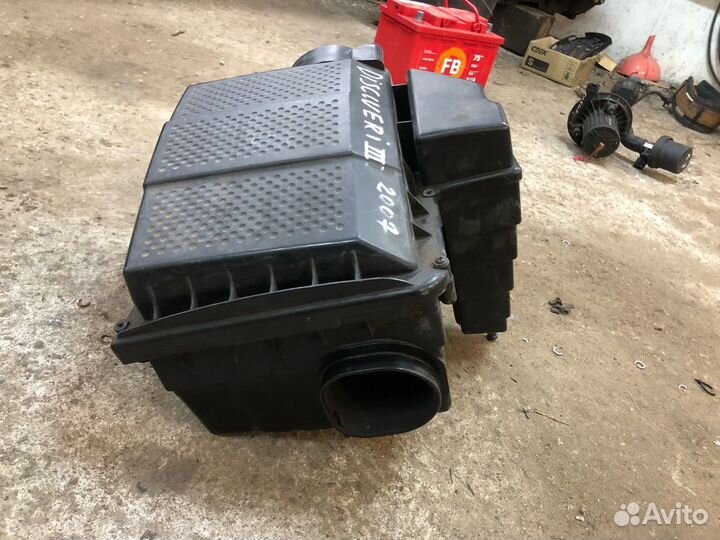 Корпус воздушного фильтра Discovery 3 2.7