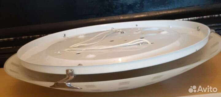 Светильник потолочный