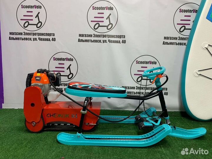 Бензиновый снегокат Снежок