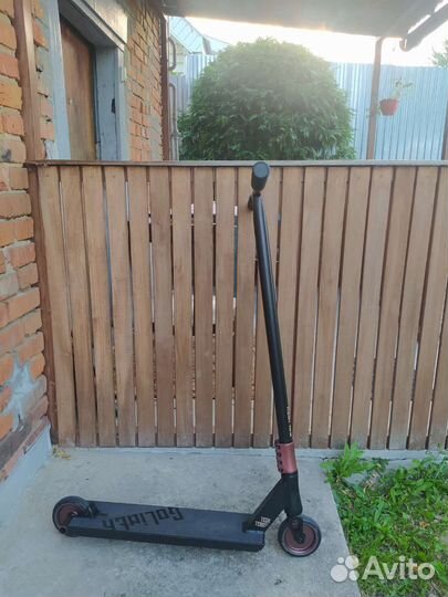 Трюковой самокат