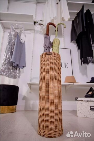 Подставка плетёная