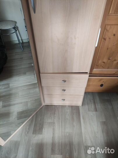 Большой угловой шкаф 230 см