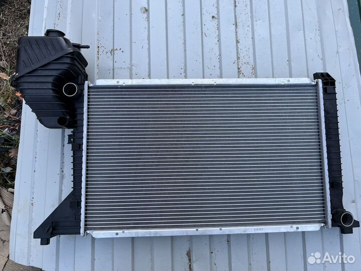 Радиатор основной Mercedes-Benz Sprinter
