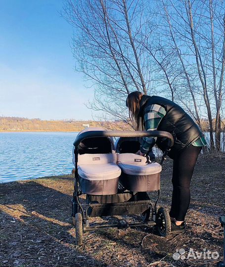 Коляска для двойни Riko Saxo