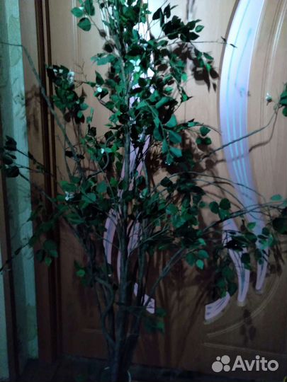 Искусственное дерево