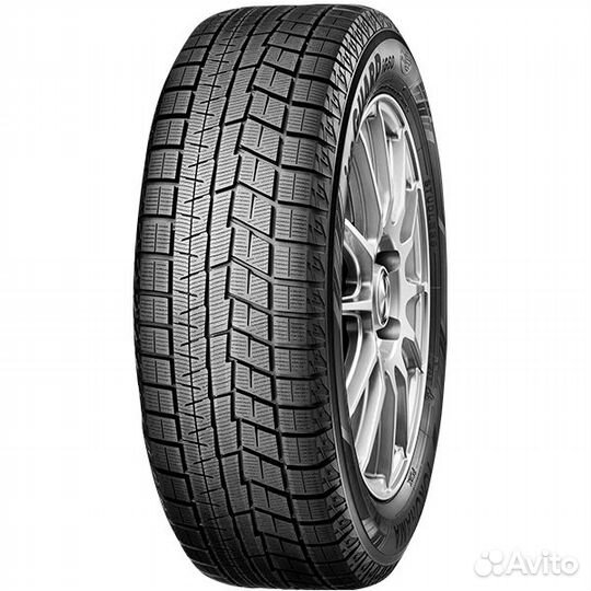 Yokohama Ice Guard IG60 215/55 R18 99Q