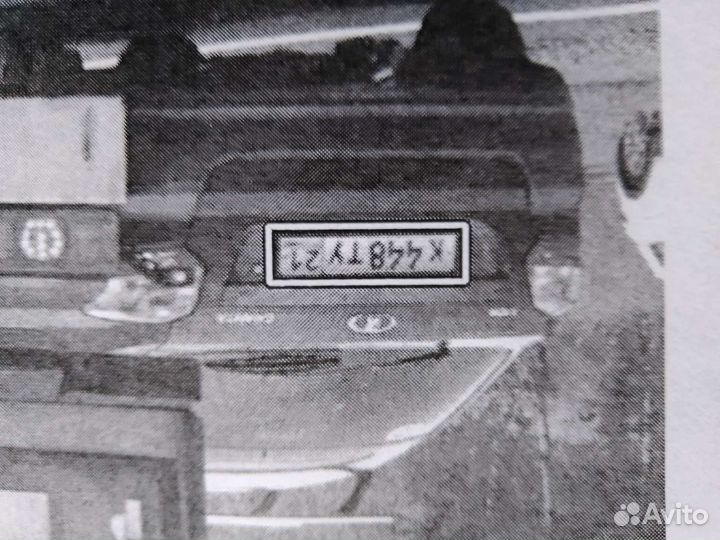 Машина лада 210740, лада 2107 ярко белая