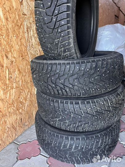 Hankook Winter I'Pike 235/55 R19 105T