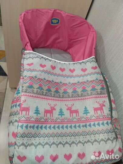 Сиденья на санки новое розового и синего цвета