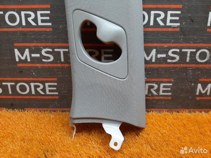 Обшивка стойки правая Bmw X5 E70 N52B30 2008