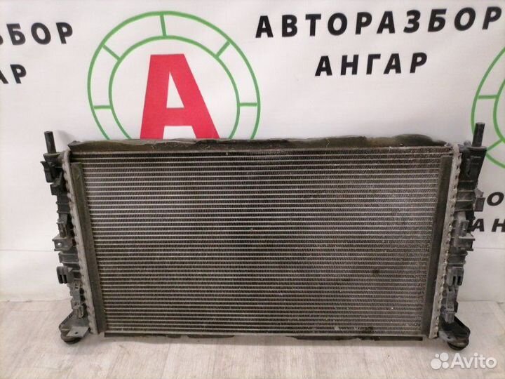 Радиатор охлаждения двигателя Ford C-Max C214 aoda