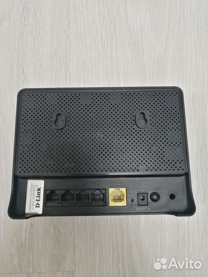 Продам роутер D-Link DIR-615