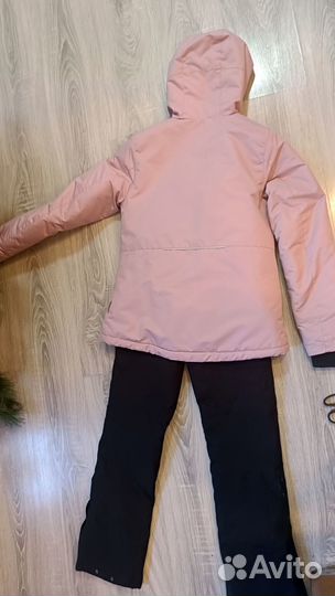 Костюм зимний горнолыжный 152-158 на девочку