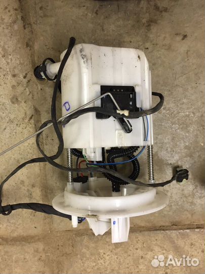 Топливный насос в сборе Mercedes W166 ML GLE / GL