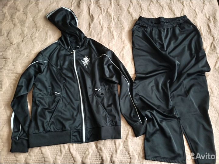 Женские вещи 52-54 рр