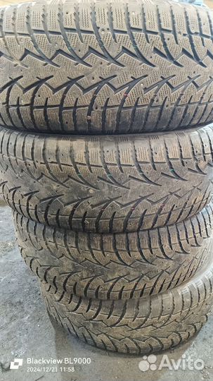 Toyo Observe G3-Ice 275/75 R20 115W