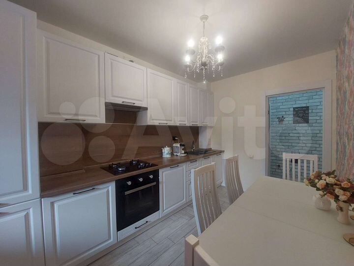 2-к. квартира, 48 м², 4/4 эт.