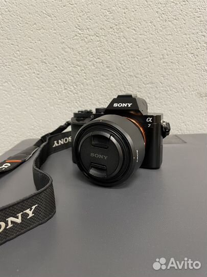 Беззеркальная камера Sony a7 mark i body