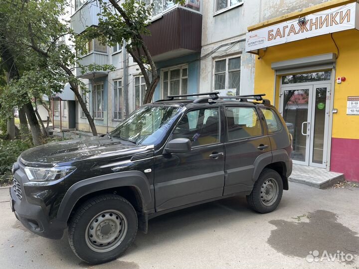 Багажник на крышу LADA Niva Travel (аэро, чёрный)