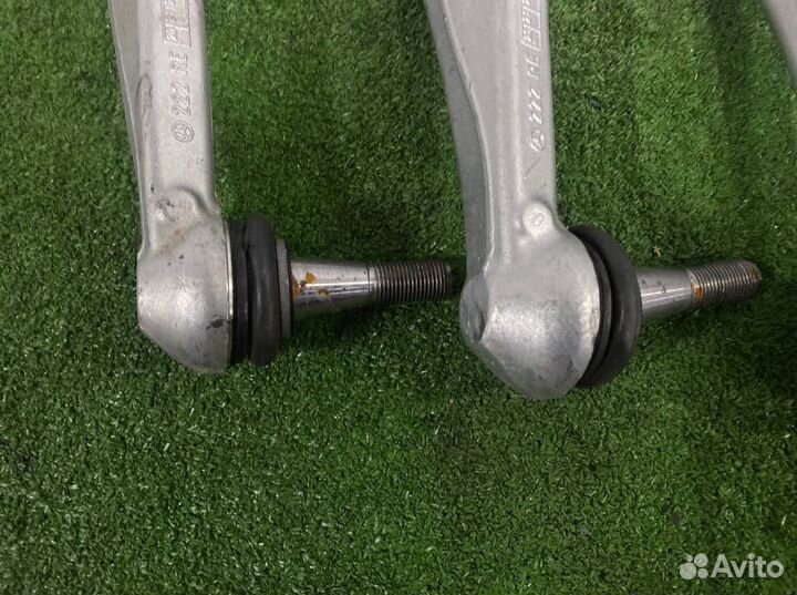 Продольный рычаг передний правый Mercedes-Benz