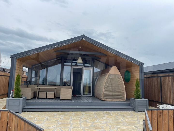 Дом 93 м² на участке 2 сот.