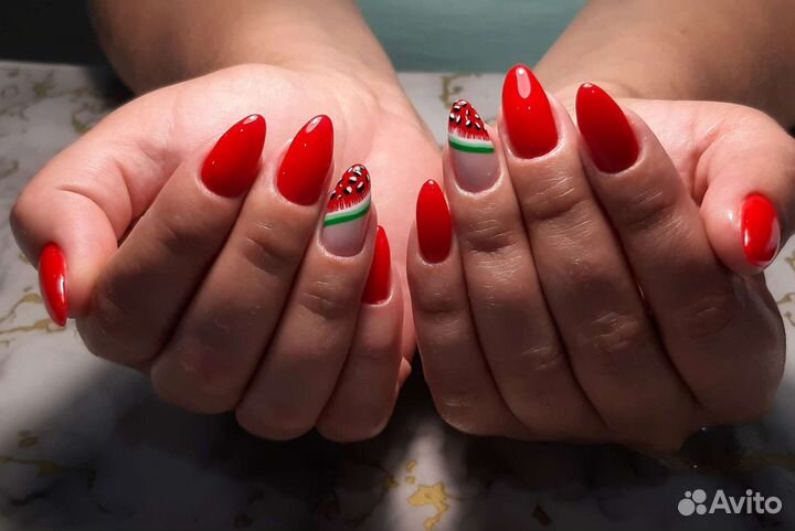 Маникюр и педикюр, массаж