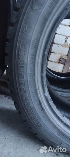 Nokian Tyres Hakkapeliitta 5 215/55 R17