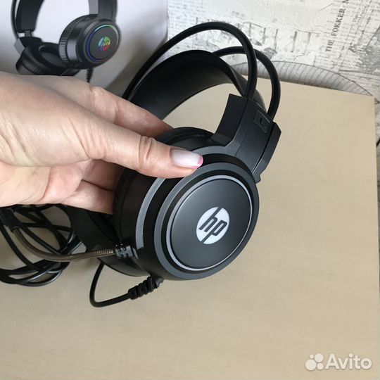 Игровые наушники с микрофоном HP