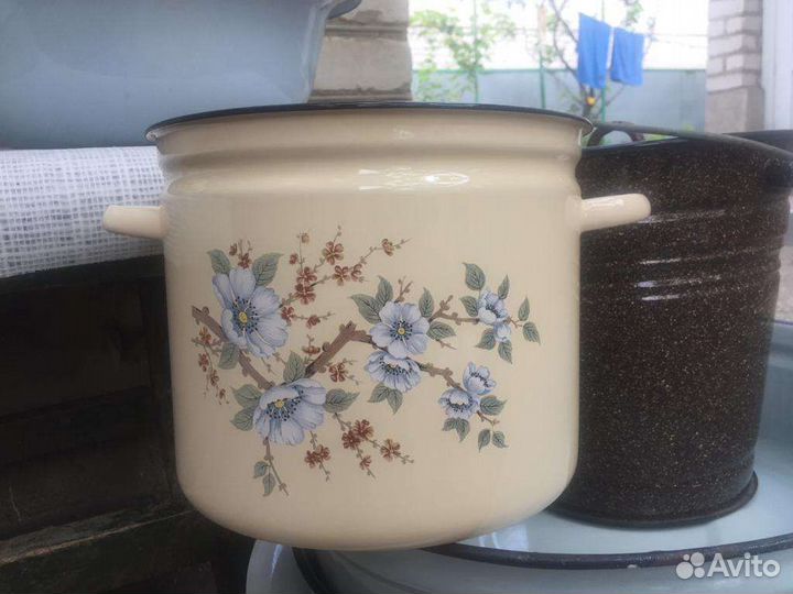 Кастрюля эмалированная СССР новая