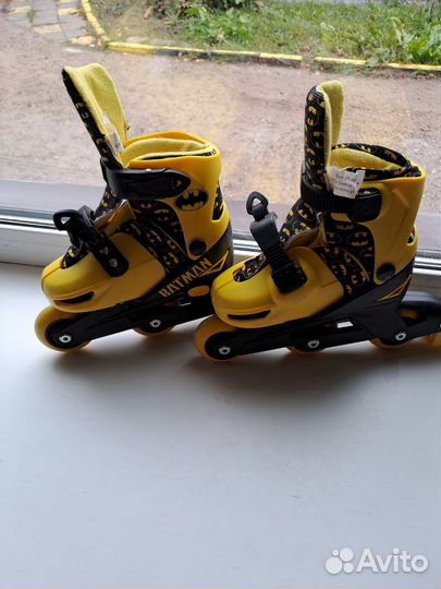 Роликовые коньки