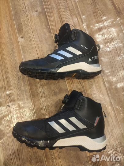 Утеплённые кроссовки adidas terrex boa 36