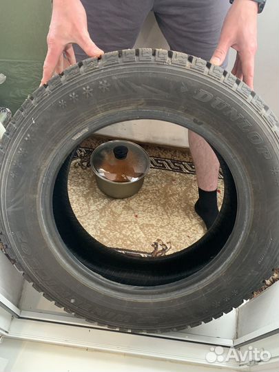 Dunlop SP Winter Ice02 2.25/5 R16