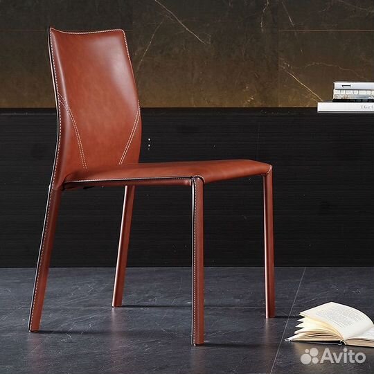 Стулья кожаные Италия