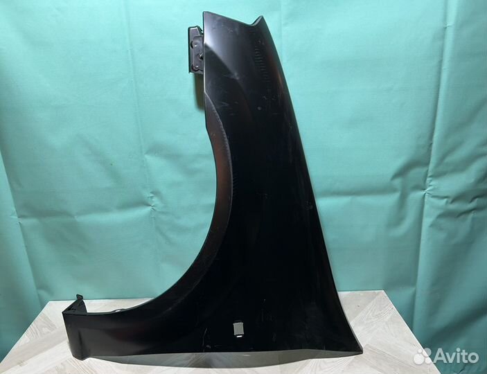 Крыло левое Renault Logan 1 (04-16)