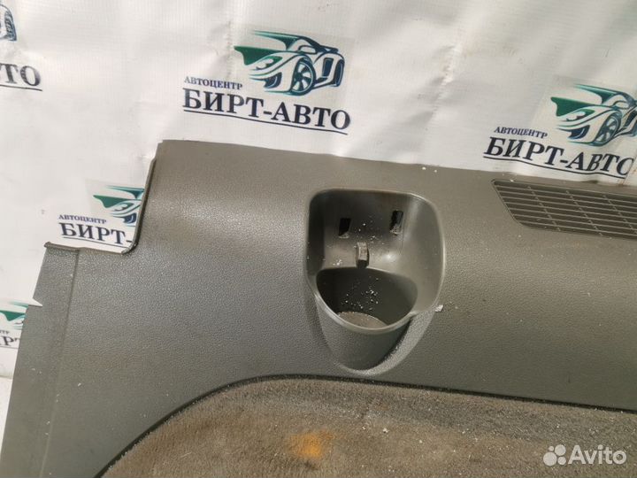 Обшивка багажника правая Audi Q7 4L (2005—2009)