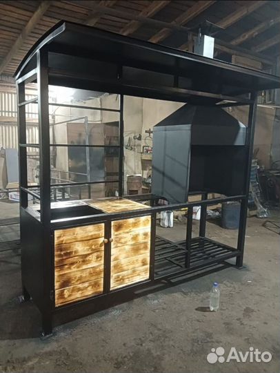 Мангалы в стиле лофт с крышей