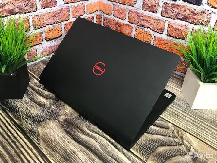 Игровой ноутбук Dell