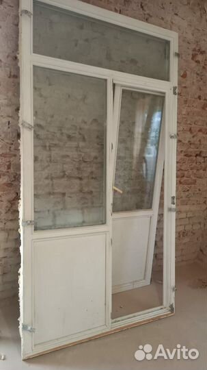 Балконная дверь