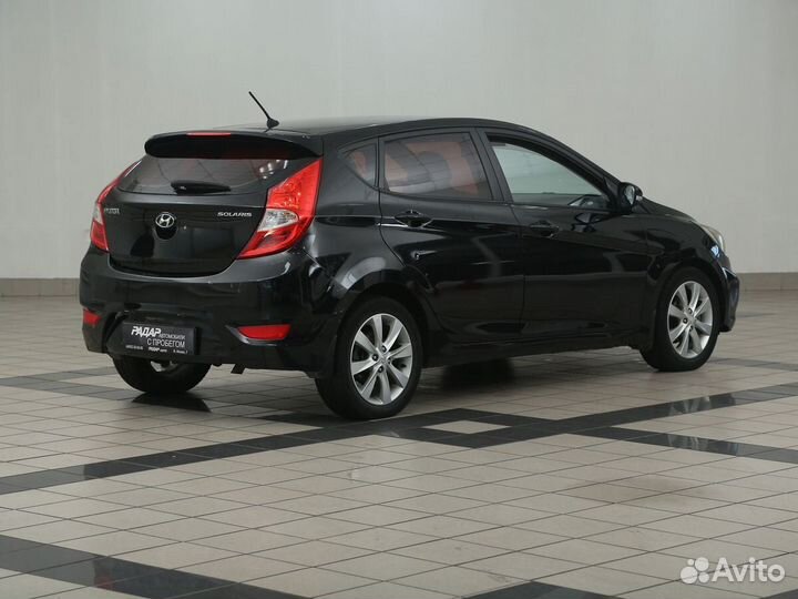 Hyundai Solaris 1.4 AT, 2011, 165 700 км