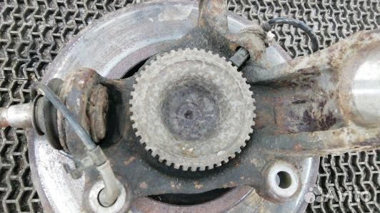 Ступица передняя левая ford transit 7 (HDN22K901)