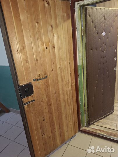 Металлическая дверь бу