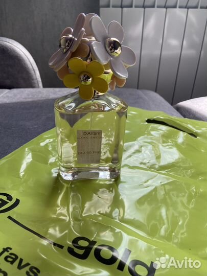 Туалетная вода Marc Jacobs Daisy eau so fresh